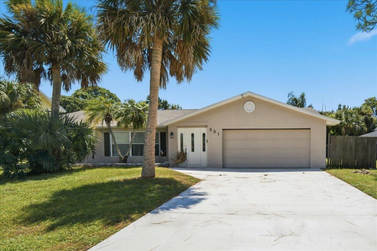 681 Layport Drive, Sebastian, FL 32958 Photo