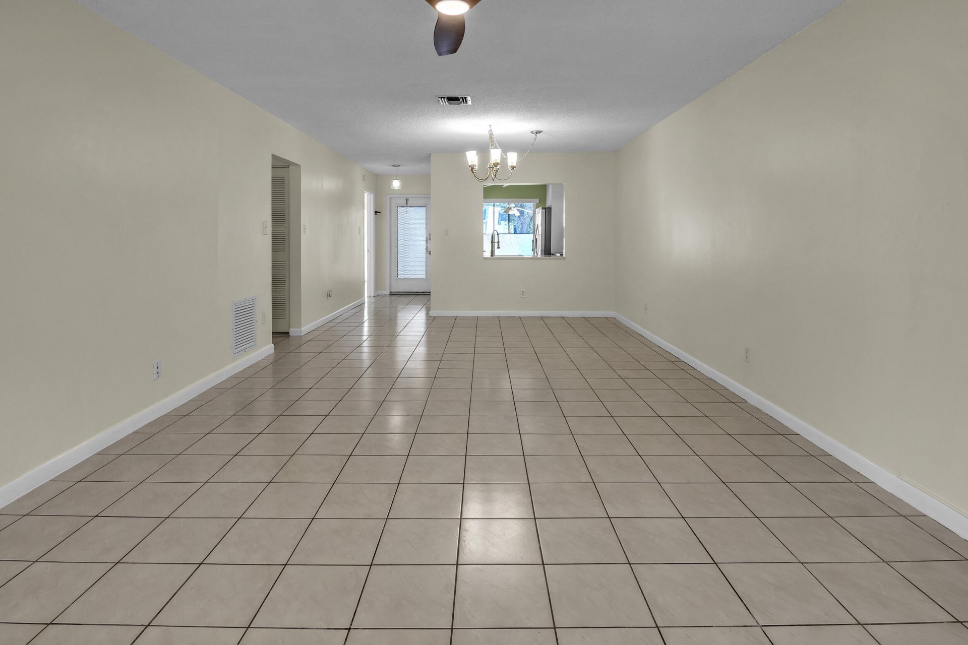 9428 NW 65th Street, Unit C4, Tamarac, FL 33321 Photo