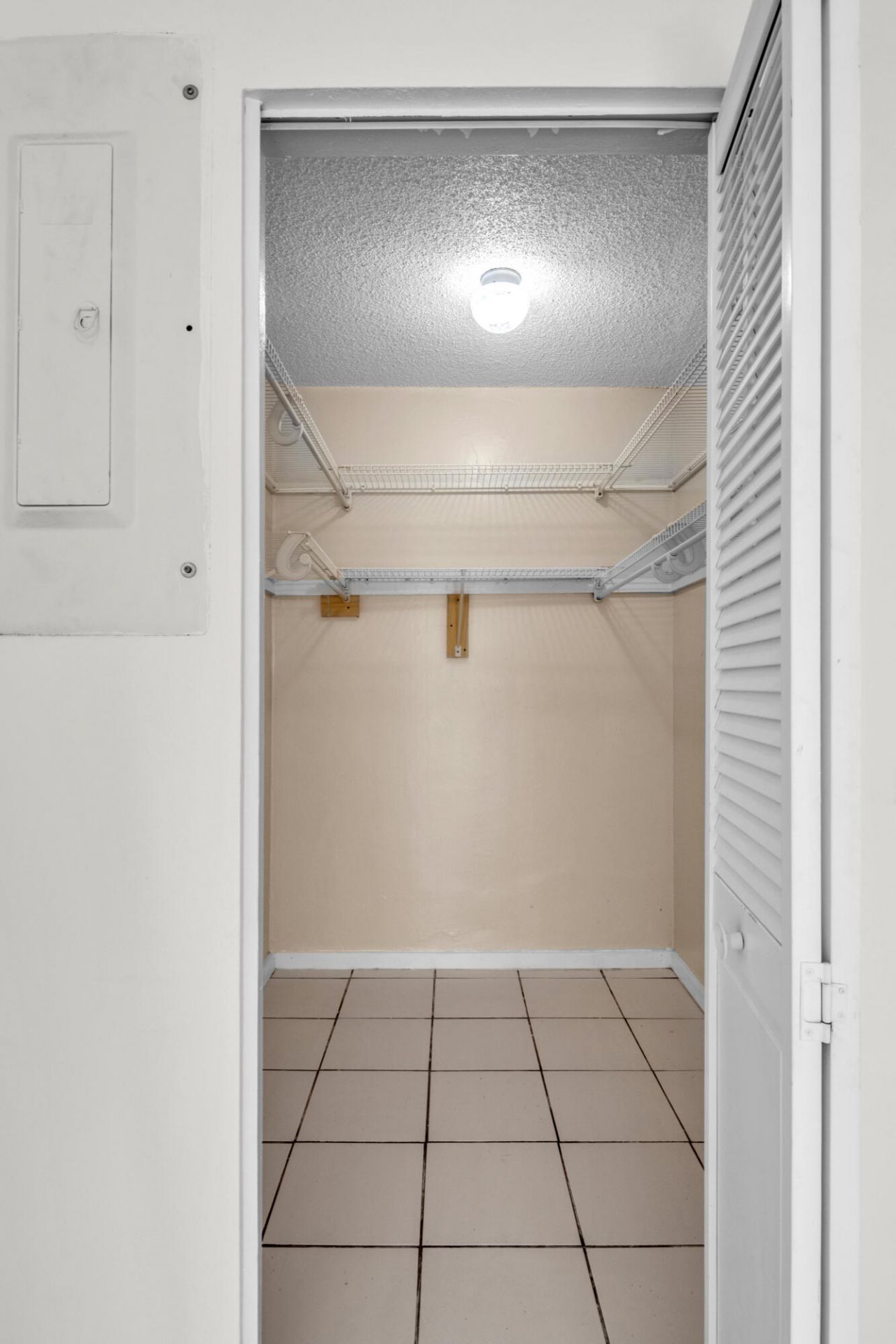 9428 NW 65th Street, Unit C4, Tamarac, FL 33321 Photo