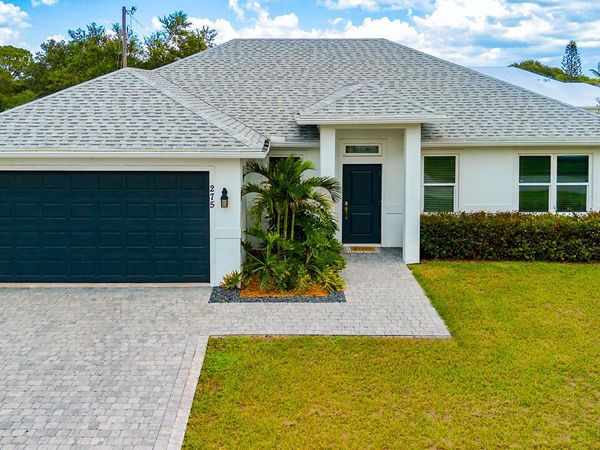275 SW ELDERBERRY Drive, Port St. Lucie, FL 34953