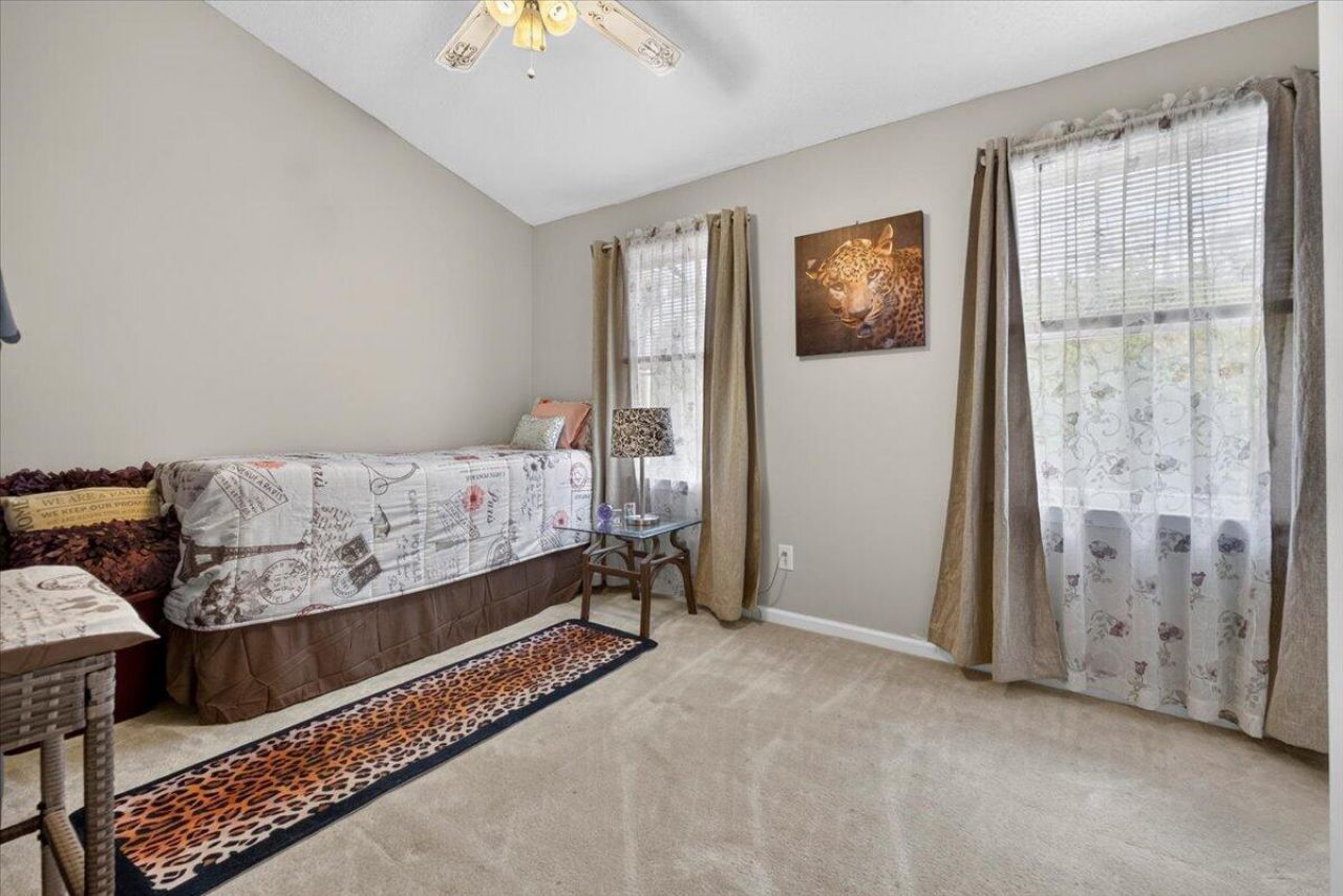 705 Reserve Way Photo 18