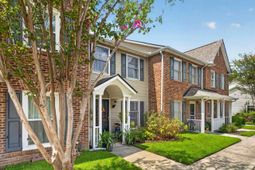705 Reserve Way photo 4