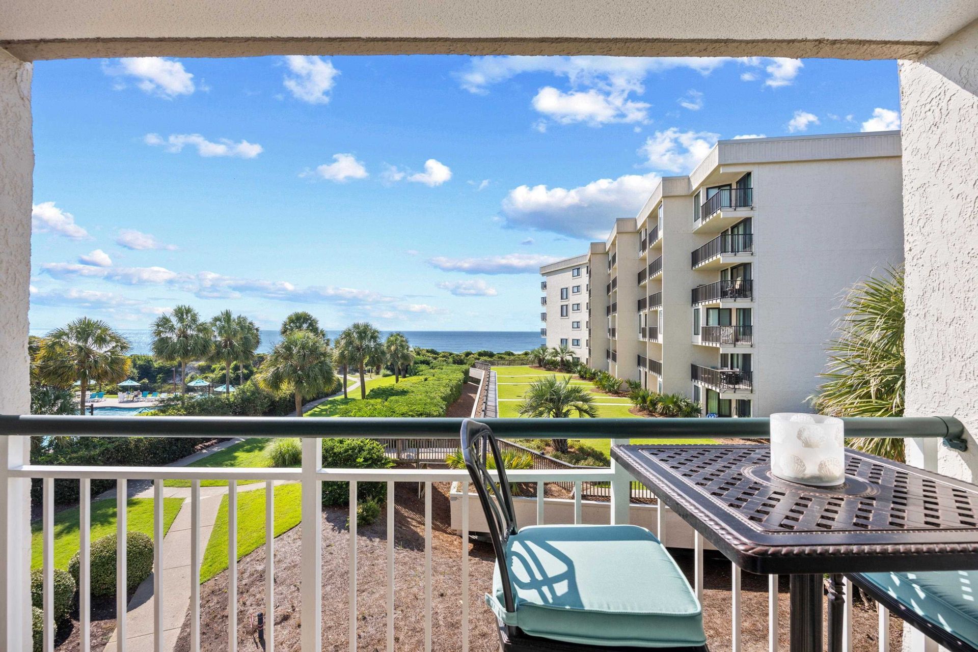 601 Retreat Beach Circle Photo 4