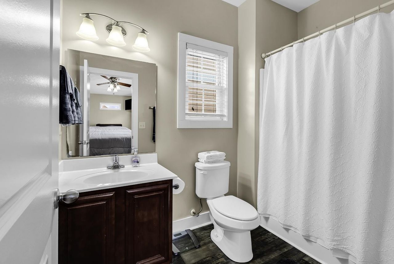 2740 Kashton Dr. Photo 14