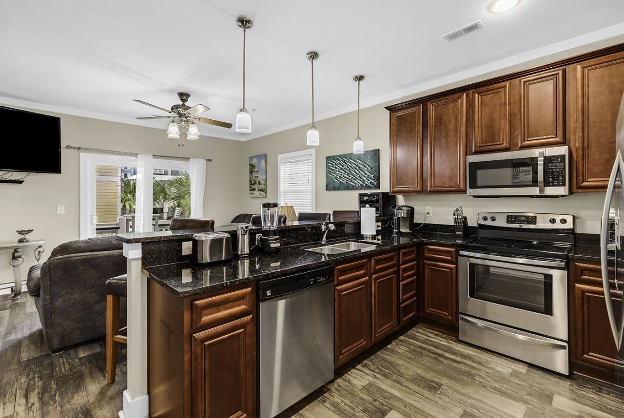 2740 Kashton Dr. Photo 5