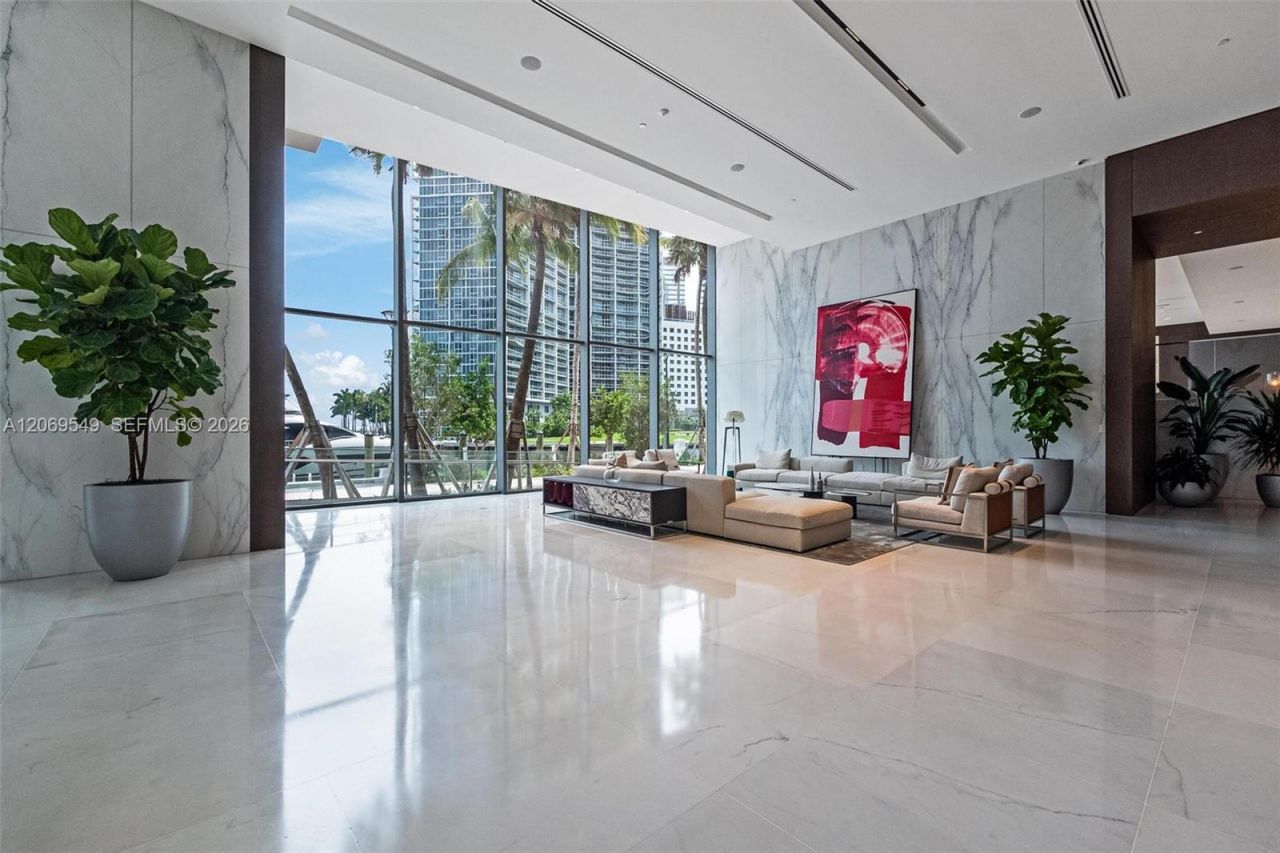 300 Biscayne Blvd Way, Unit 4404, Miami, FL 33131 Photo