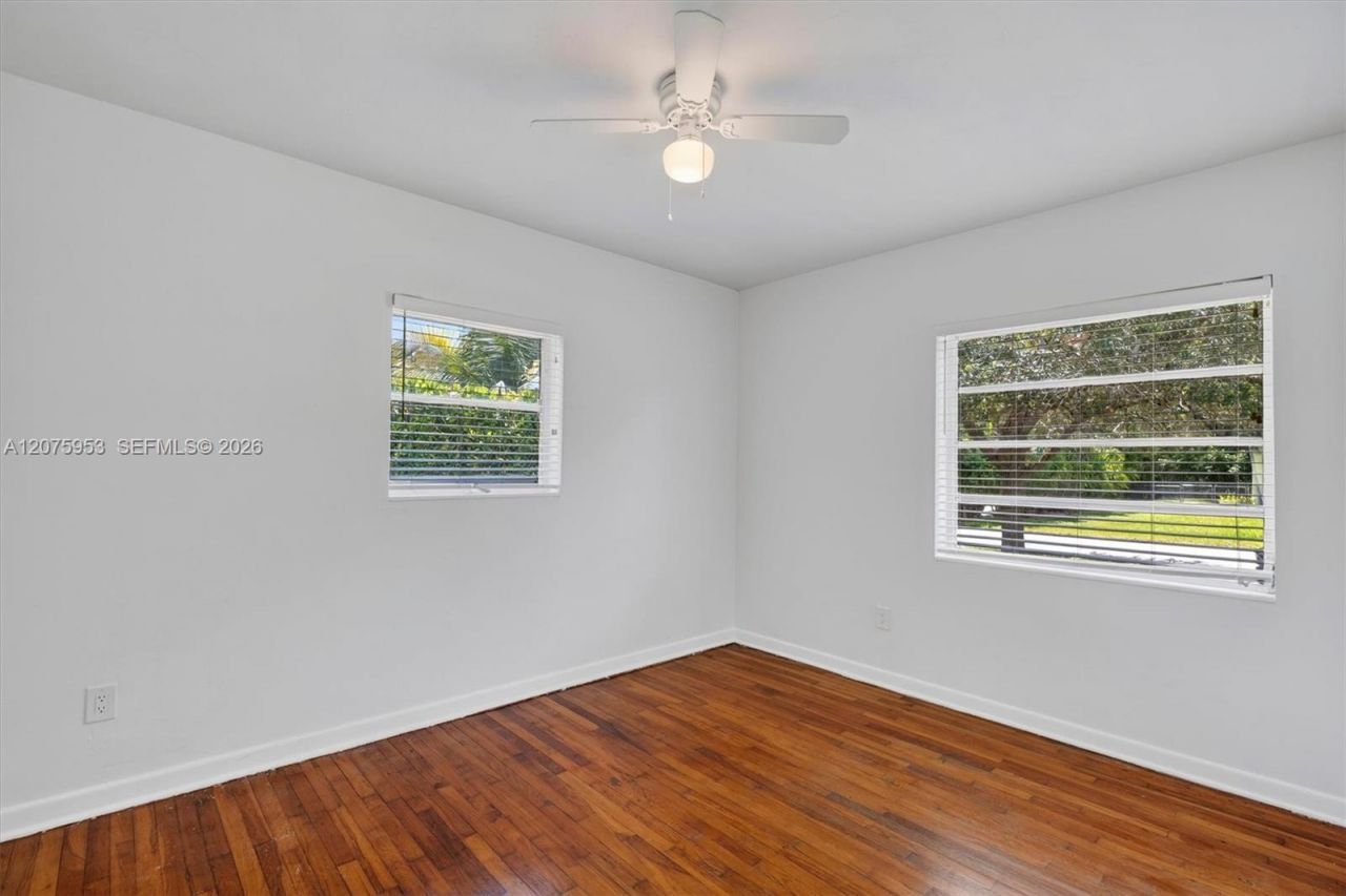6629 SW 65th St, South Miami, FL 33143 Photo