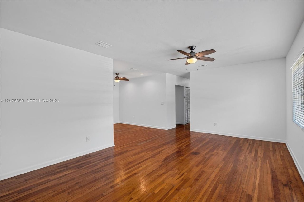 6629 SW 65th St, South Miami, FL 33143 Photo