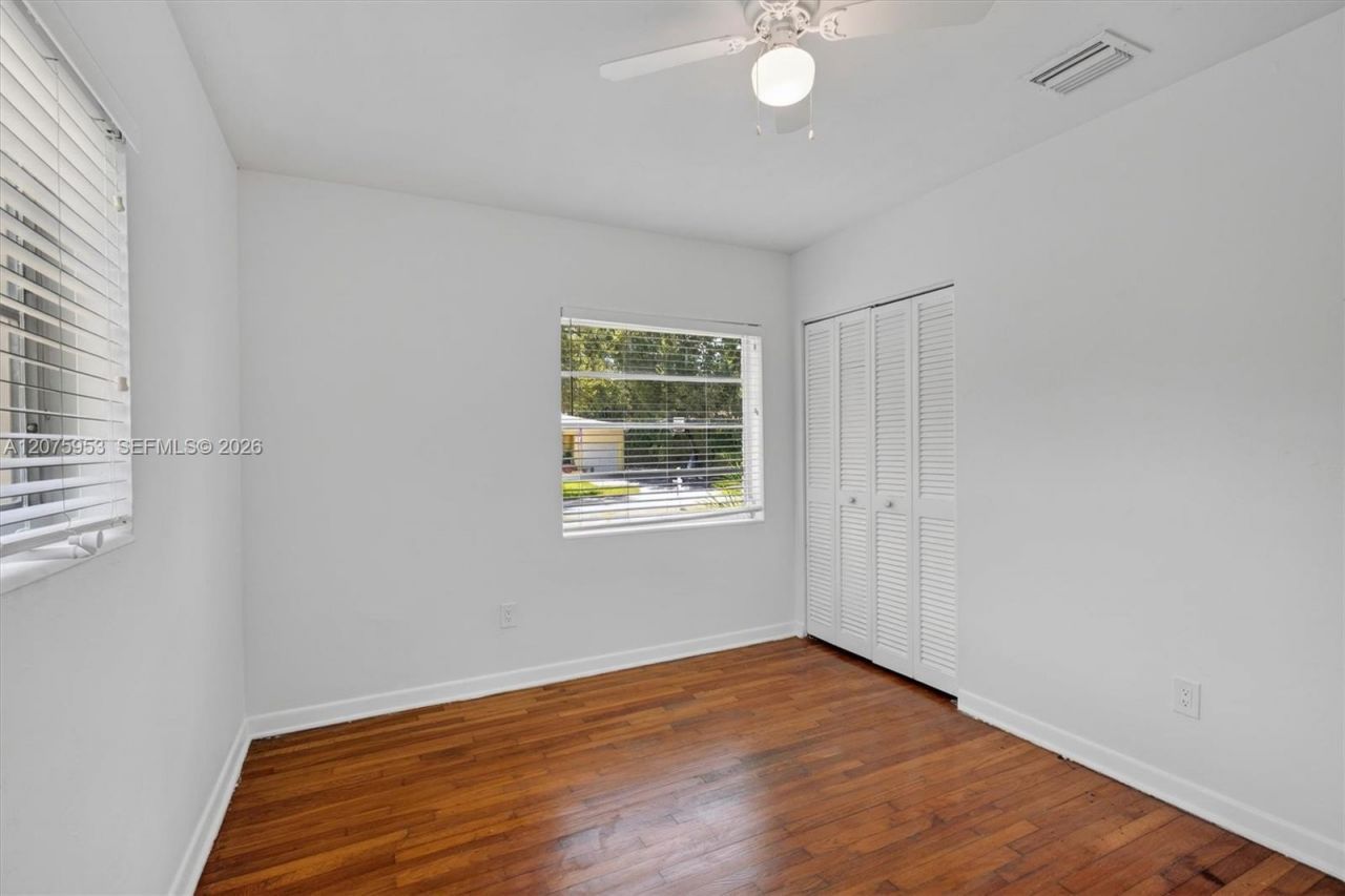 6629 SW 65th St, South Miami, FL 33143 Photo
