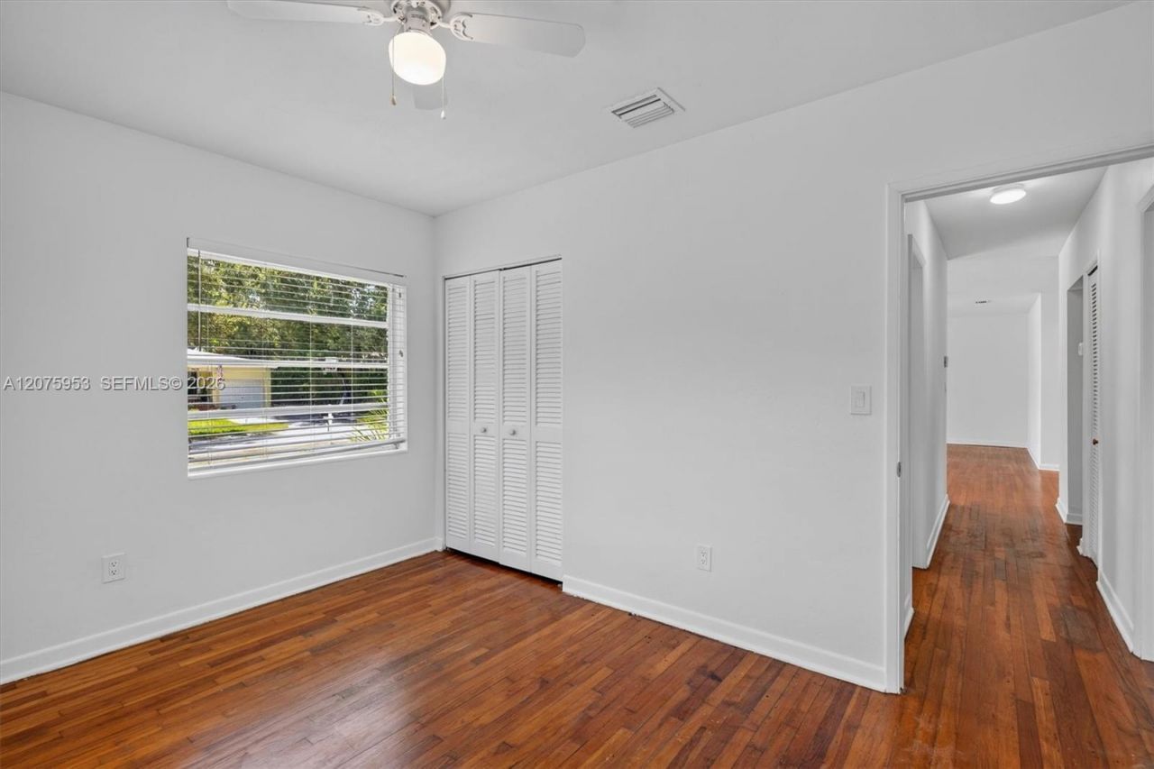 6629 SW 65th St, South Miami, FL 33143 Photo