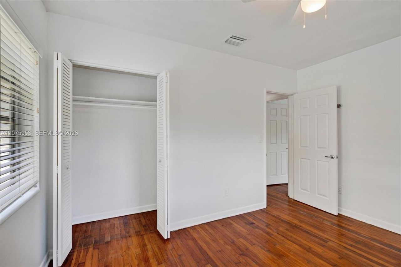6629 SW 65th St, South Miami, FL 33143 Photo