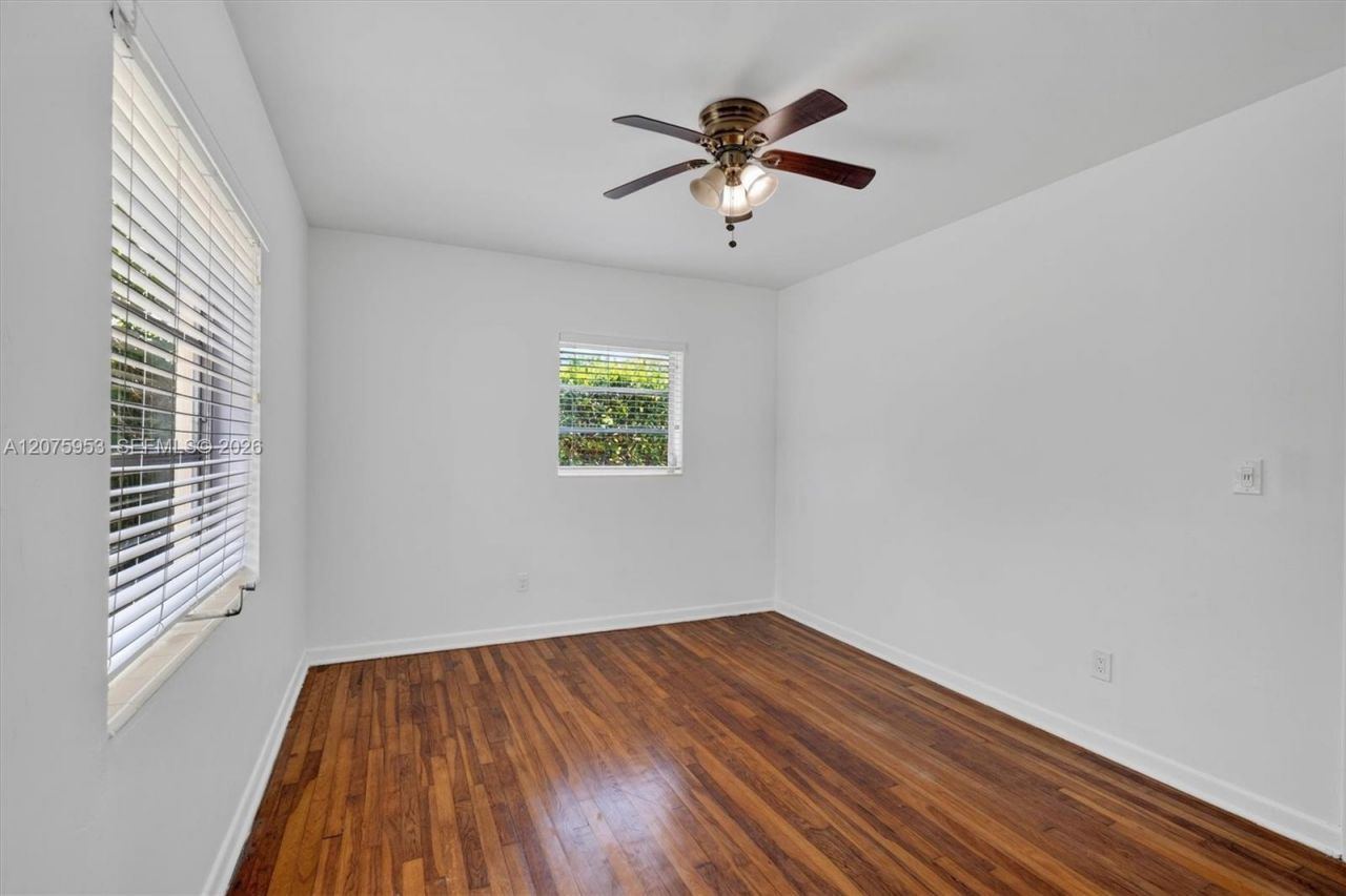 6629 SW 65th St, South Miami, FL 33143 Photo