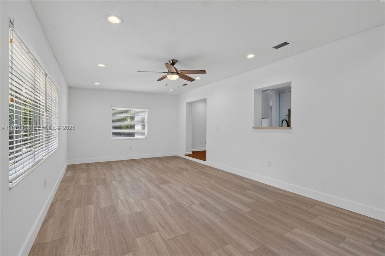 6629 SW 65th St, South Miami, FL 33143 Photo