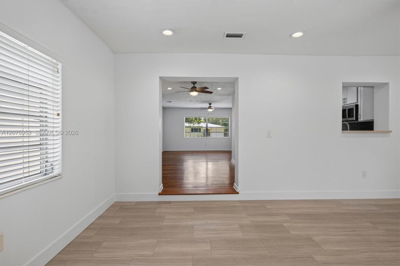 6629 SW 65th St, South Miami, FL 33143 Photo