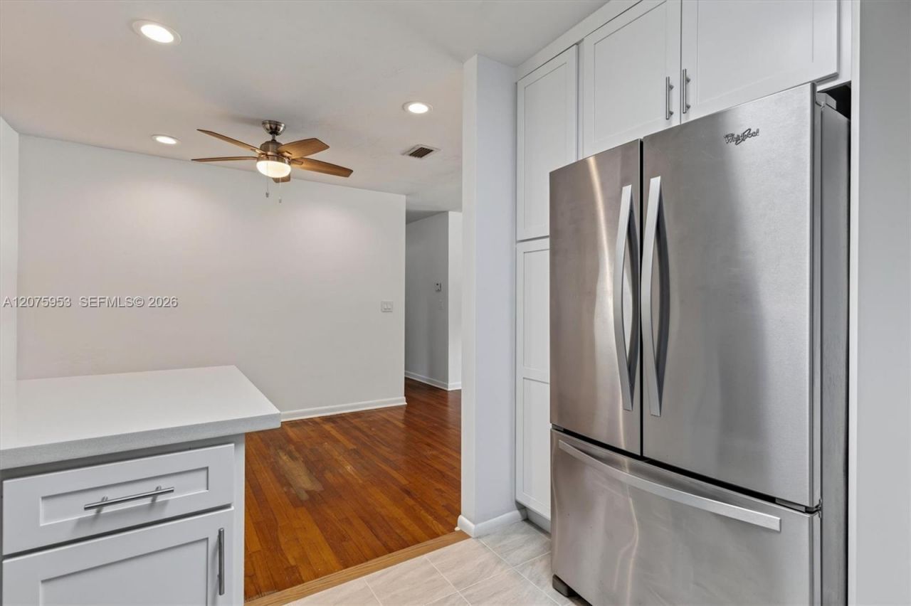 6629 SW 65th St, South Miami, FL 33143 Photo