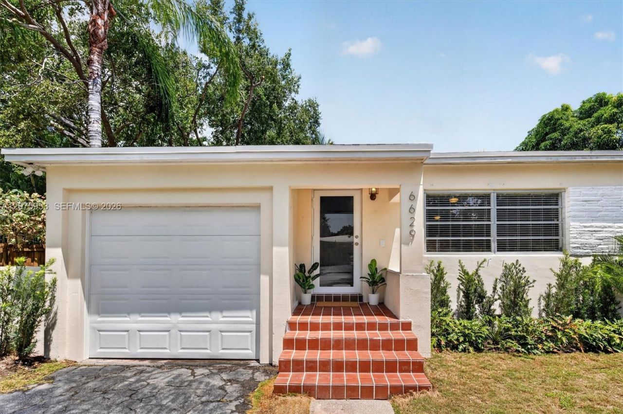 6629 SW 65th St, South Miami, FL 33143 Photo