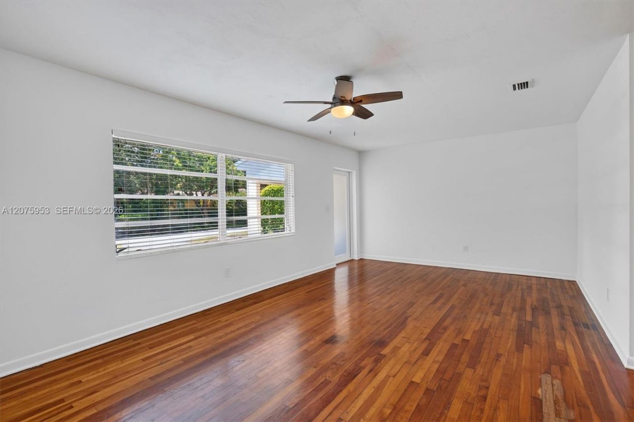 6629 SW 65th St, South Miami, FL 33143 Photo