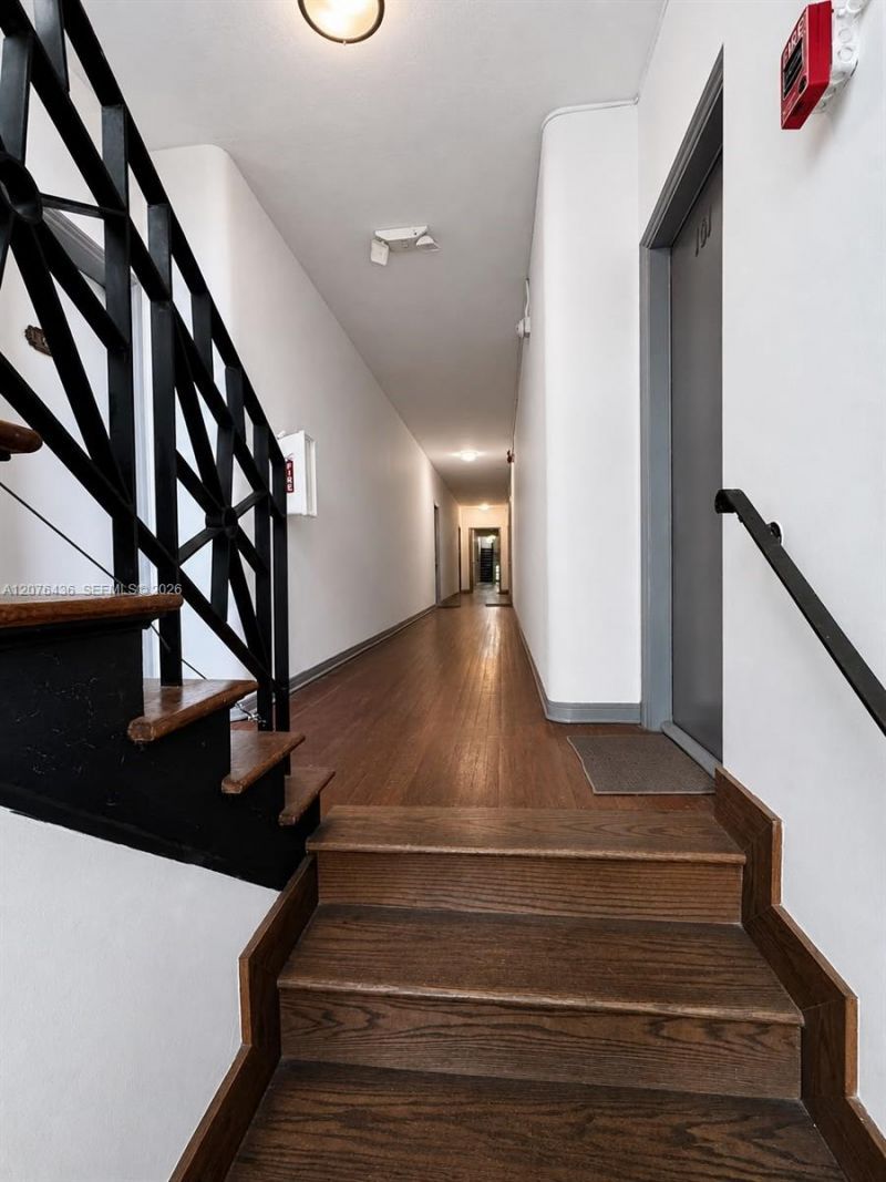 1525 Meridian Ave, Unit 106, Miami Beach, FL 33139 Photo