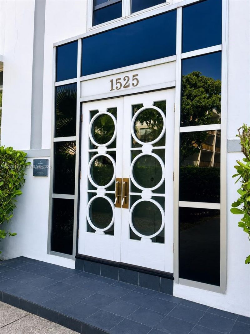 1525 Meridian Ave, Unit 106, Miami Beach, FL 33139 Photo