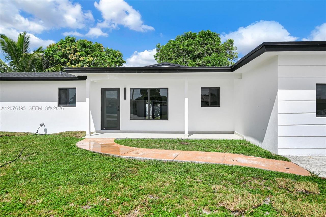 17930 NW 42nd Pl , Miami Gardens, FL 33055 Photo