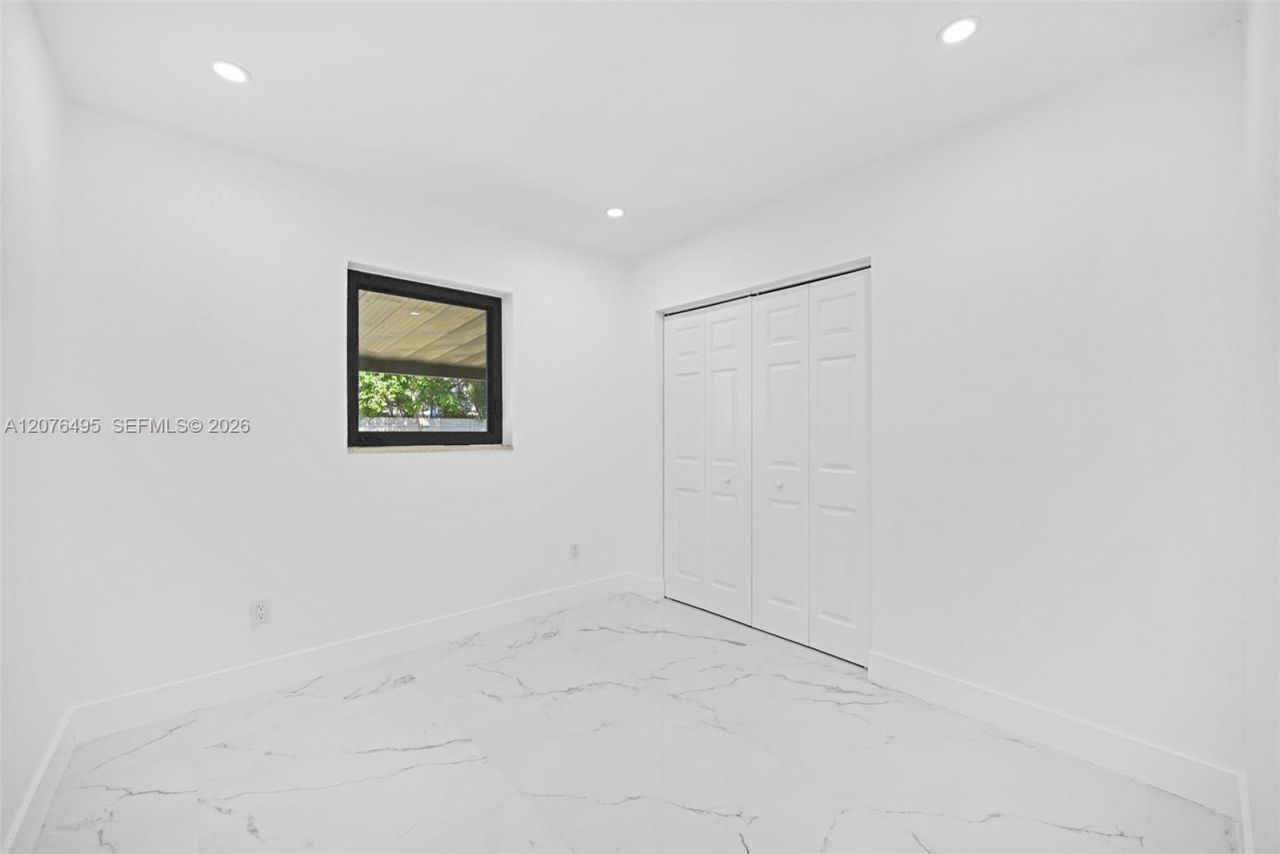 17930 NW 42nd Pl , Miami Gardens, FL 33055 Photo