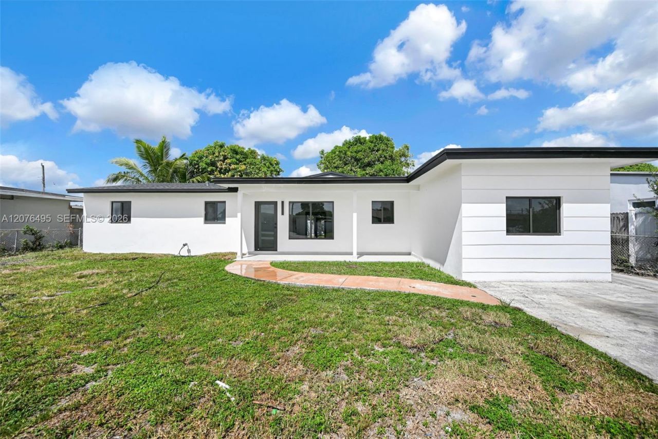 17930 NW 42nd Pl , Miami Gardens, FL 33055 Photo
