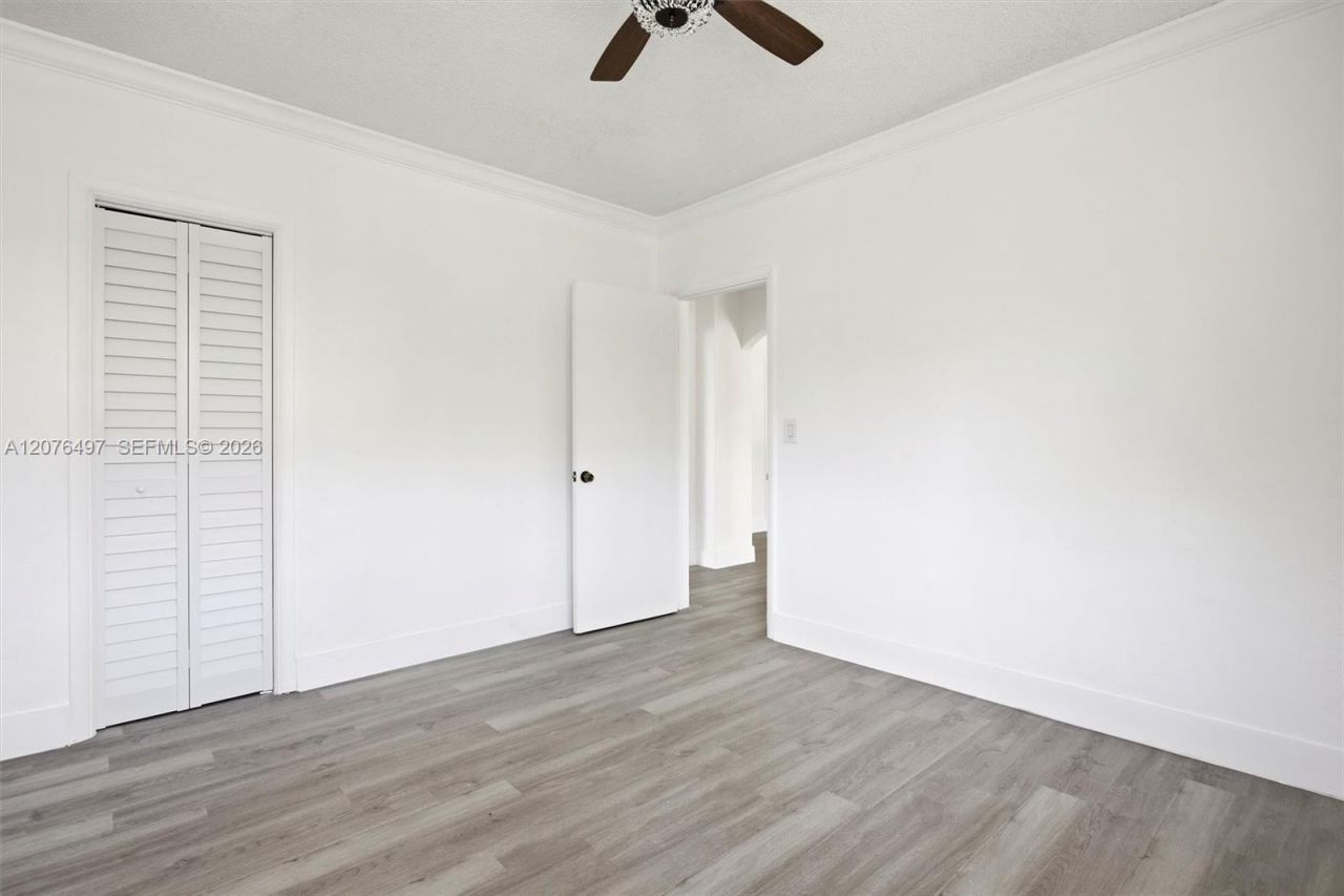 1200 SW 18th Ave , Miami, FL 33135 Photo