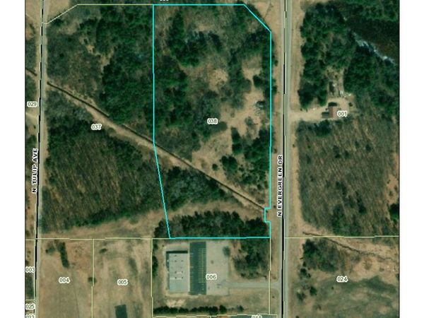 707 N Evergreen Drive, White Cloud, MI 49349