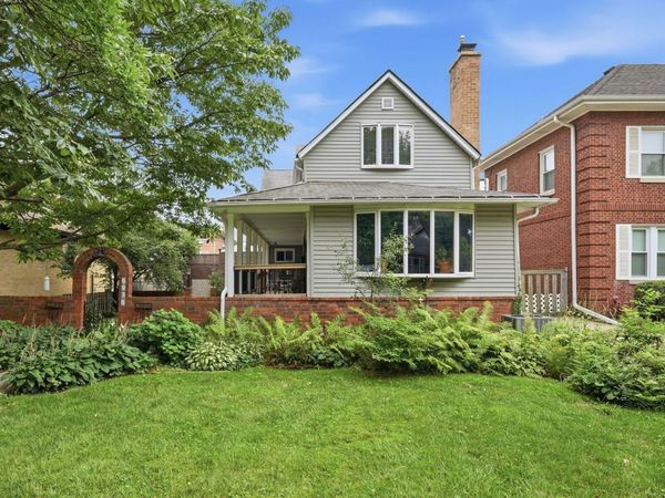 6936 N Owen Avenue , Chicago, IL 60631