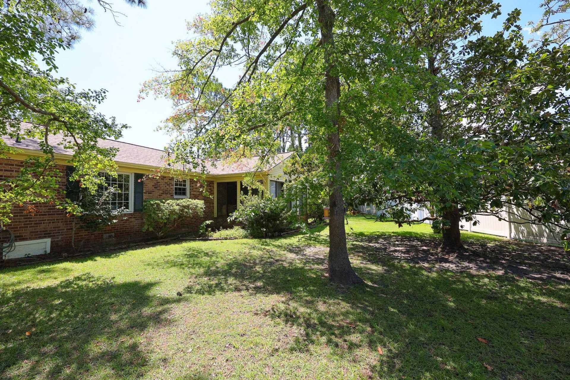 1624 Deer Park Ln. Photo 28