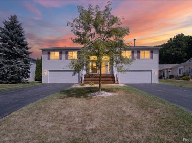 9515 Timber Ridge Drive, Mundy Township, Mi 48439