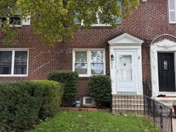 826 3RD, BRISTOL, PA 19007