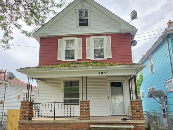 1851 Linwood Avenue , Niagara Falls, NY 14305