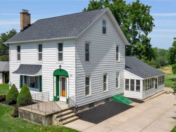 60 Pleasant View Drive , Lancaster, NY 14086