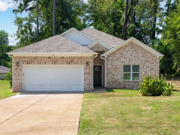655 CHARLES AVE, Munford, TN 38058