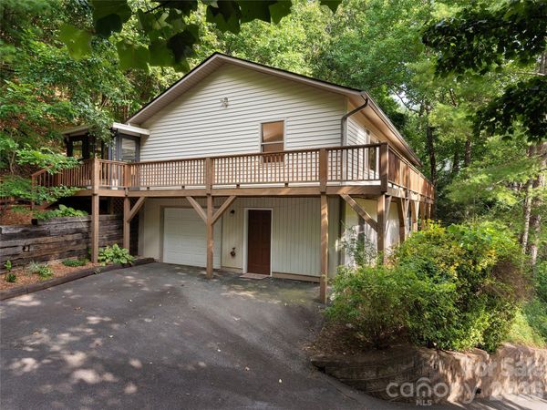 63 Independence Boulevard, Asheville, NC 28805