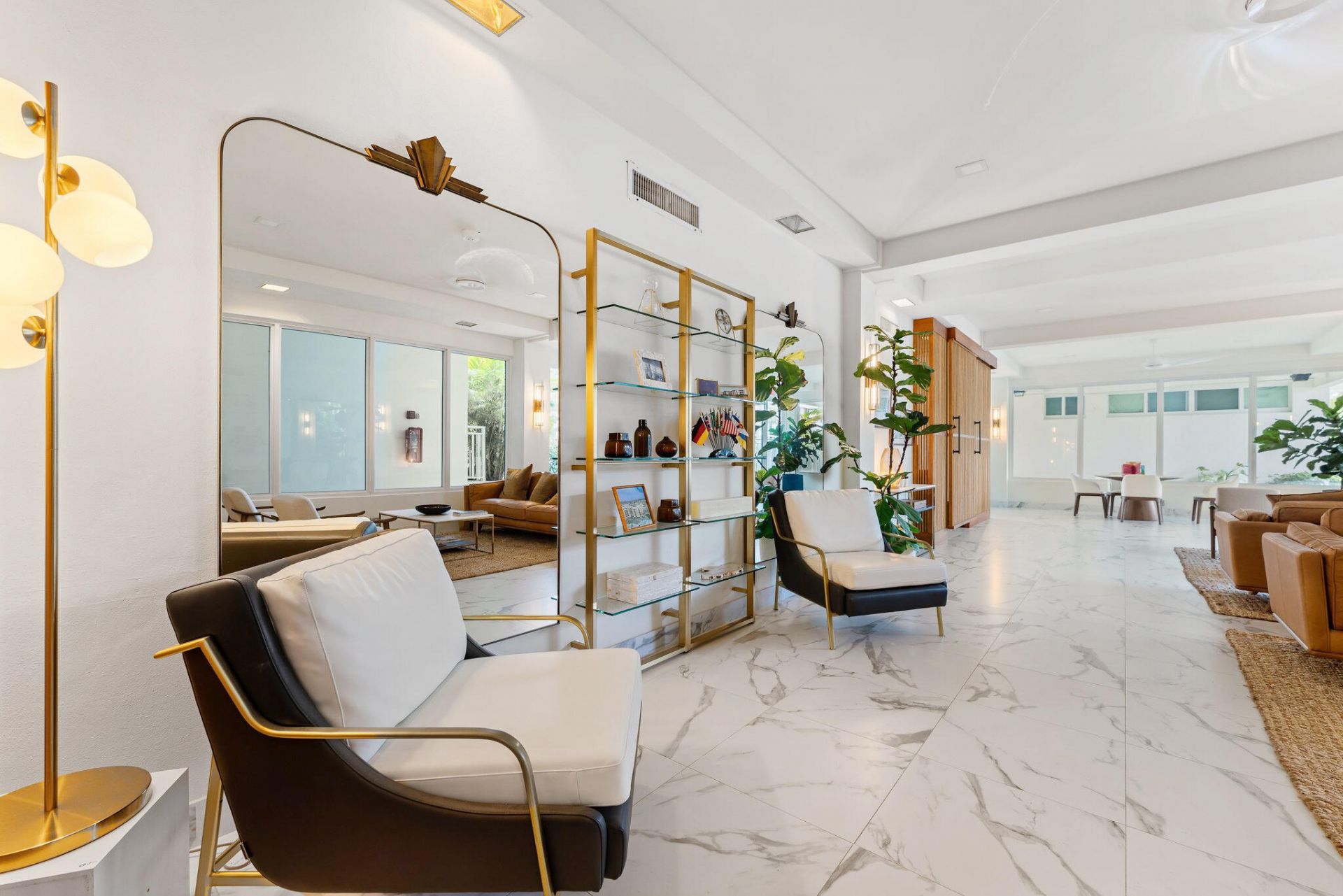 33 S Ocean Avenue, Unit 206, Palm Beach Shores, FL 33404 Photo