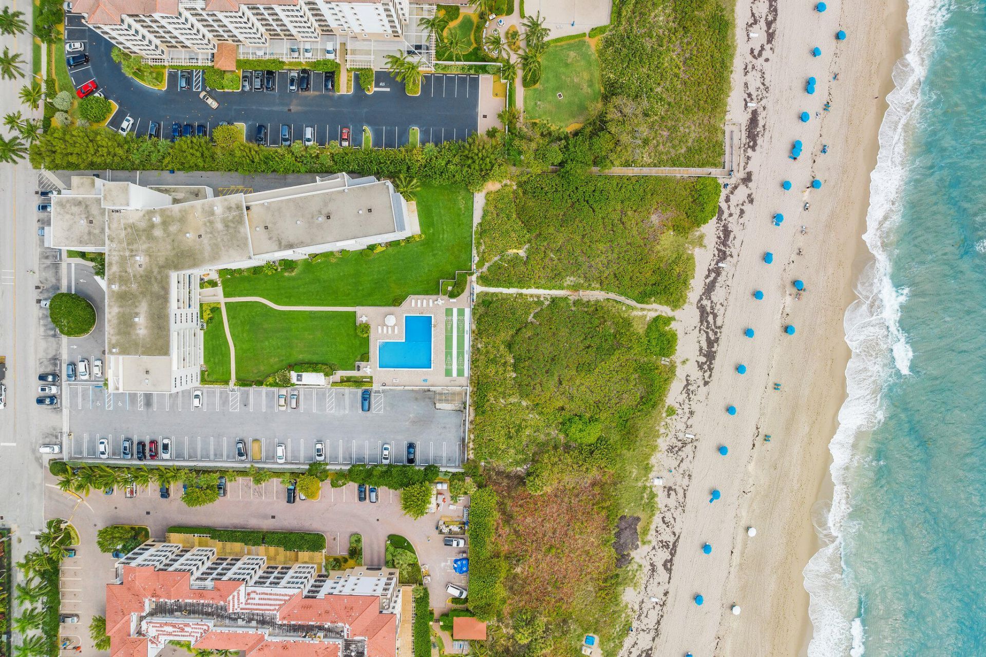 33 S Ocean Avenue, Unit 206, Palm Beach Shores, FL 33404 Photo