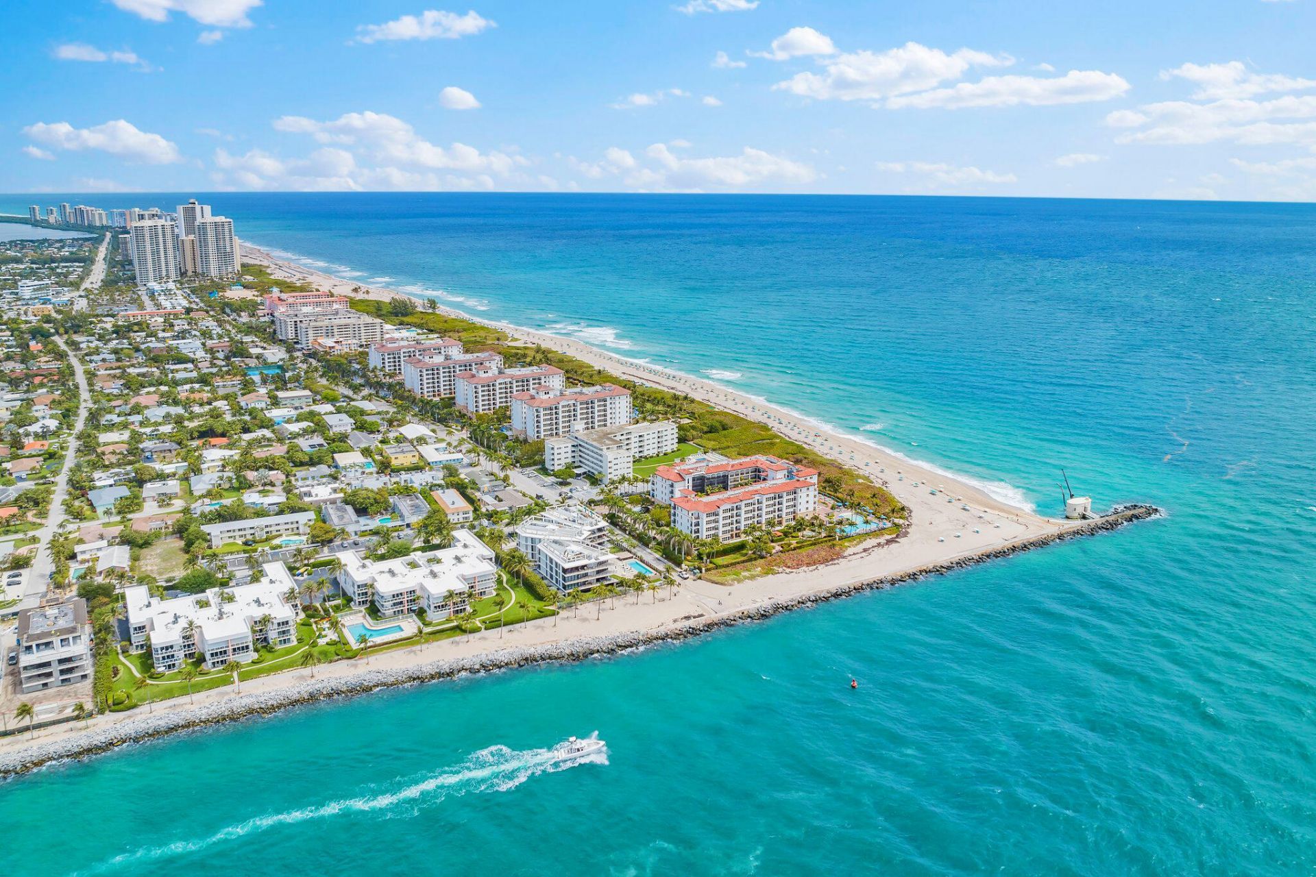 33 S Ocean Avenue, Unit 206, Palm Beach Shores, FL 33404 Photo