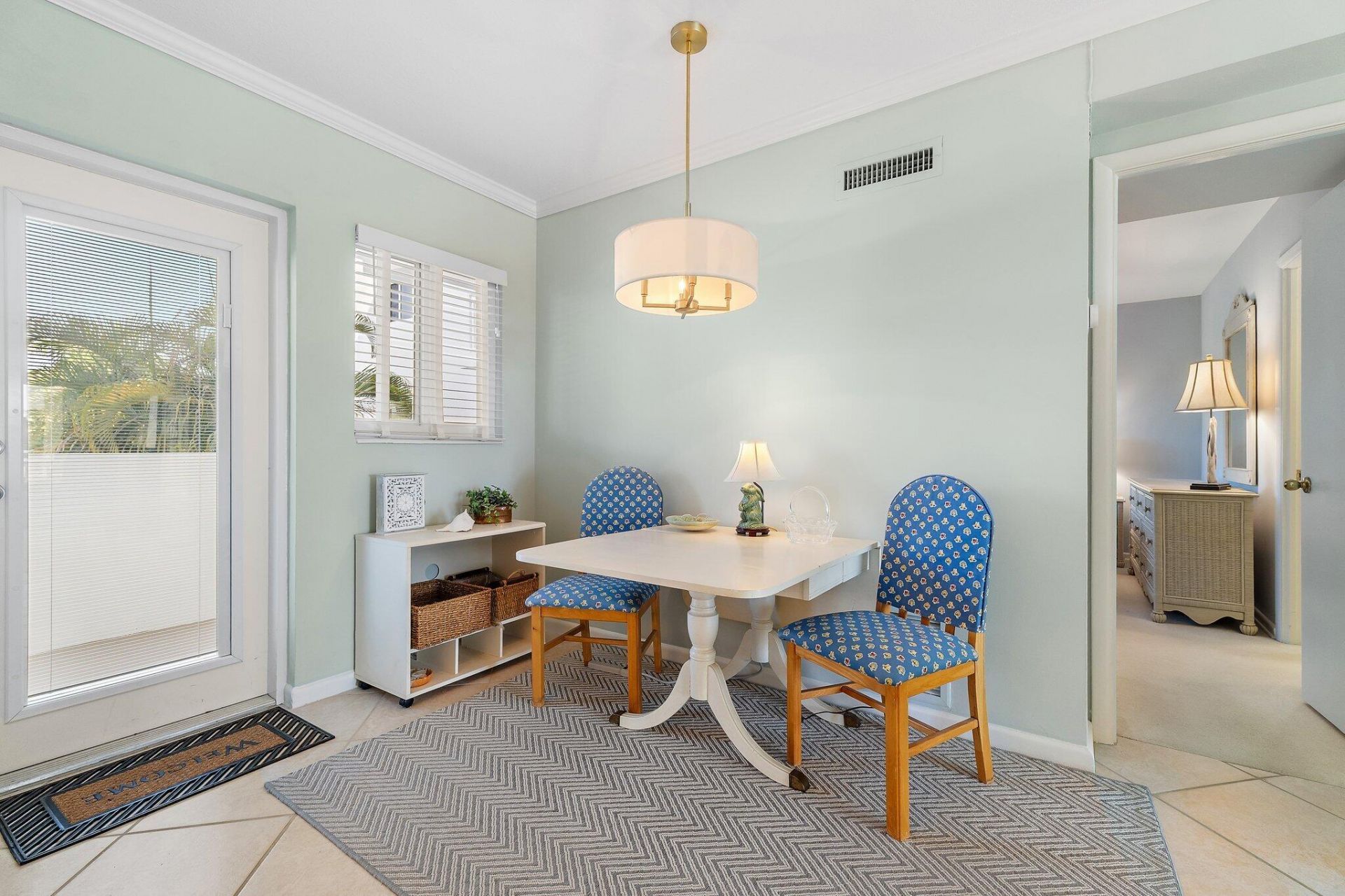 33 S Ocean Avenue, Unit 206, Palm Beach Shores, FL 33404 Photo