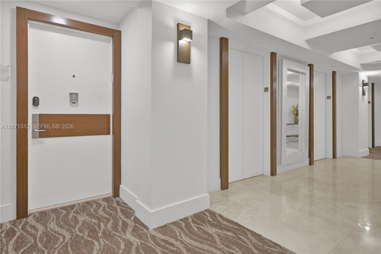 4775 Collins Ave, Unit 2908, Miami Beach, FL 33140 Photo
