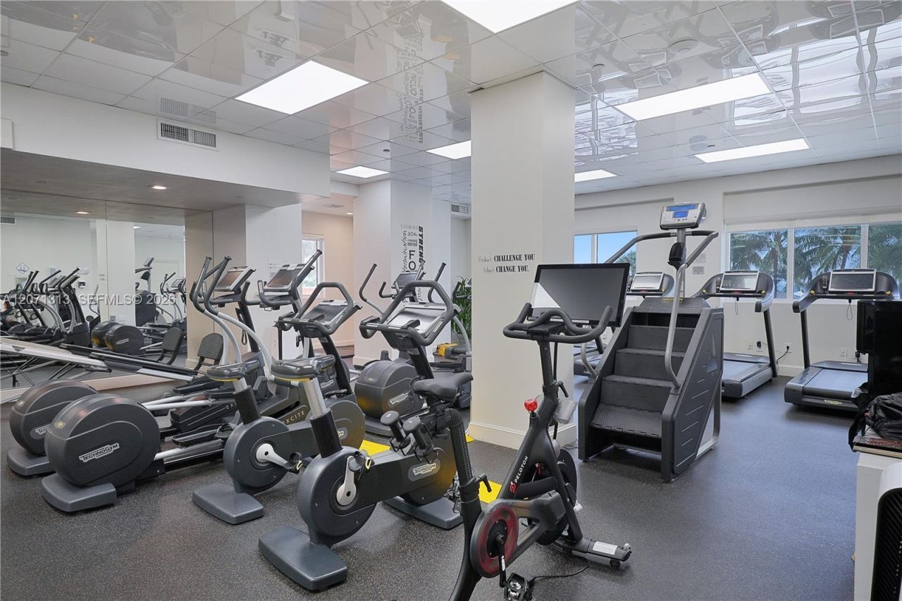 4775 Collins Ave, Unit 2908, Miami Beach, FL 33140 Photo