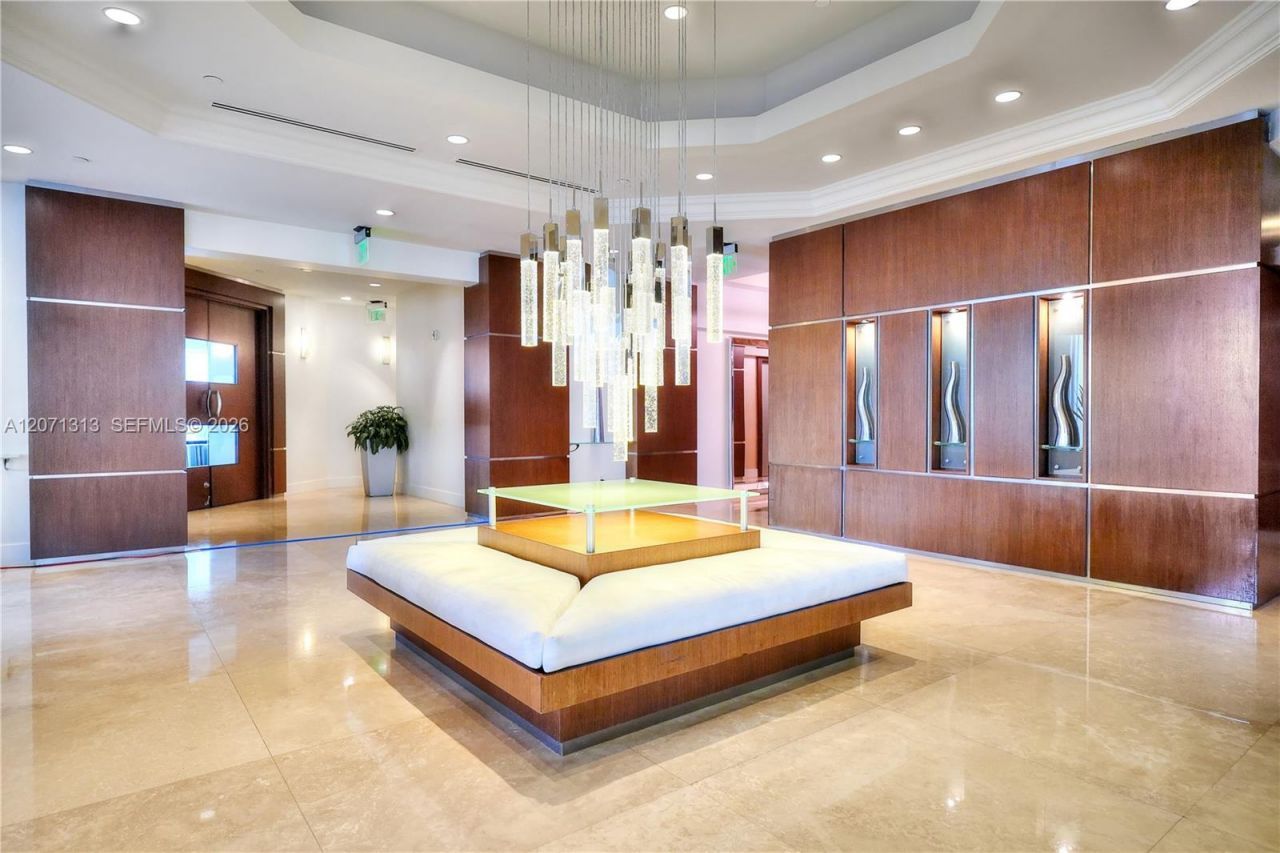4775 Collins Ave, Unit 2908, Miami Beach, FL 33140 Photo