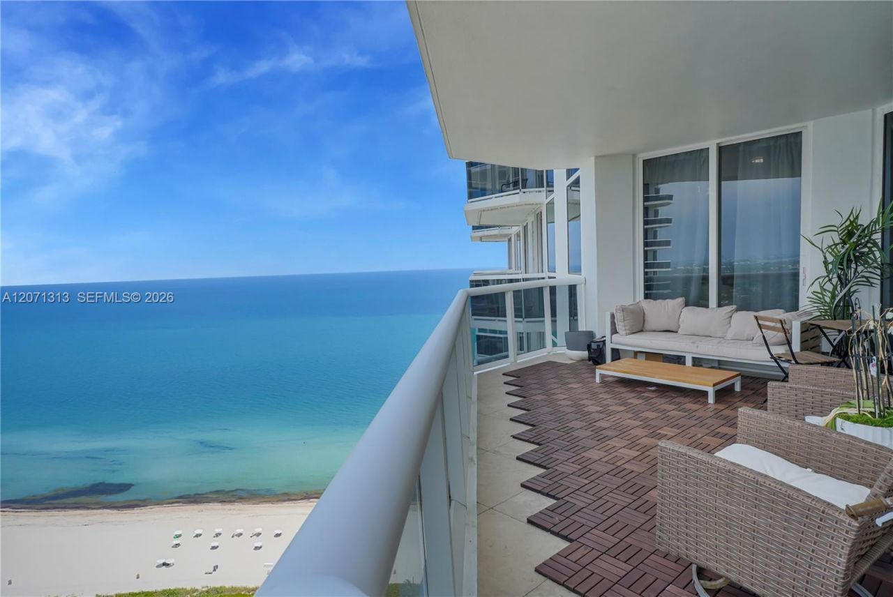 4775 Collins Ave, Unit 2908, Miami Beach, FL 33140 Photo