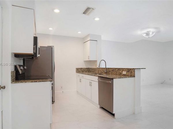 1492 Veracruz Ln , Unit 4-4, Weston, FL 33327
