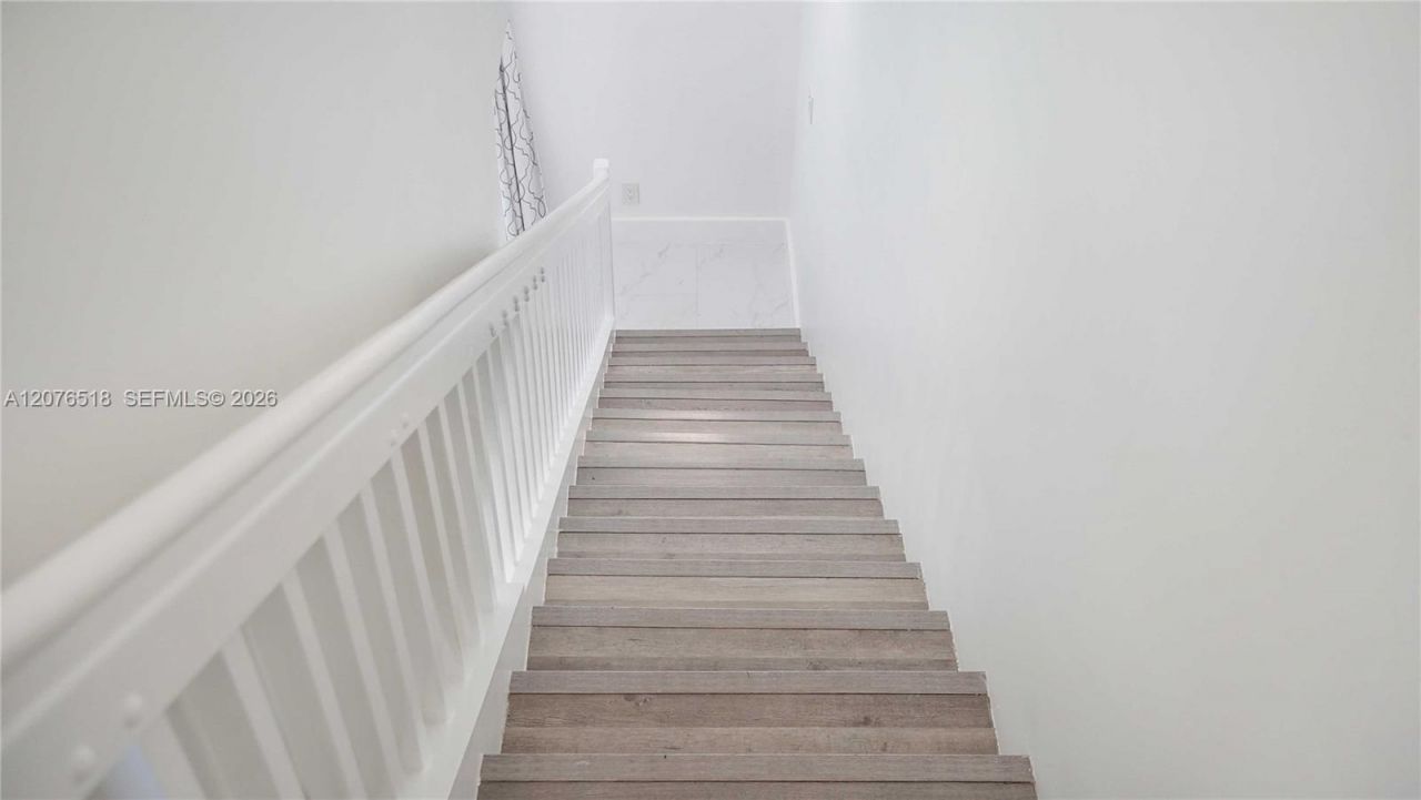 1492 Veracruz Ln , Unit 4-4, Weston, FL 33327 Photo