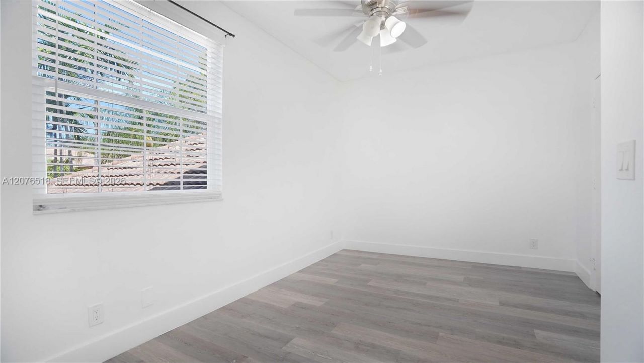 1492 Veracruz Ln , Unit 4-4, Weston, FL 33327 Photo