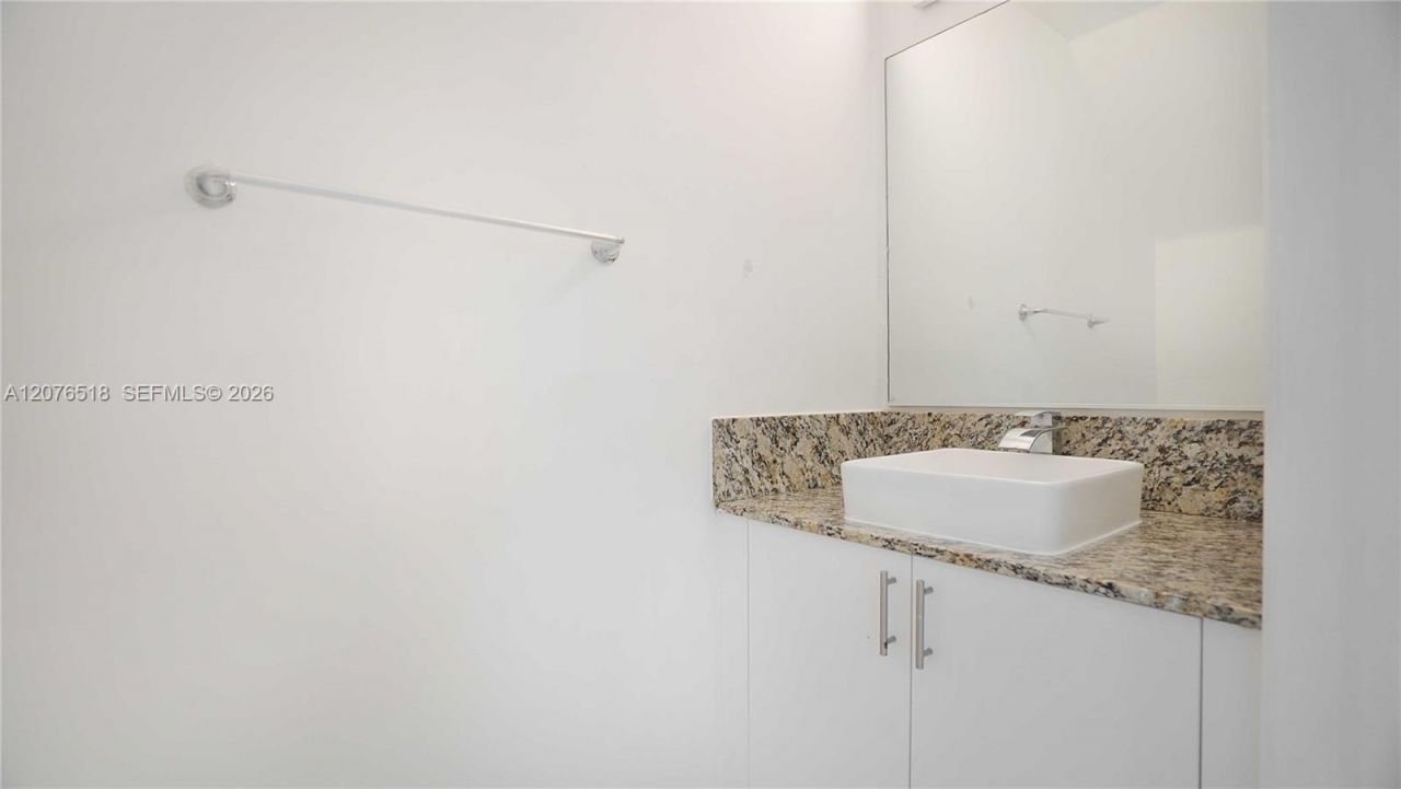 1492 Veracruz Ln , Unit 4-4, Weston, FL 33327 Photo