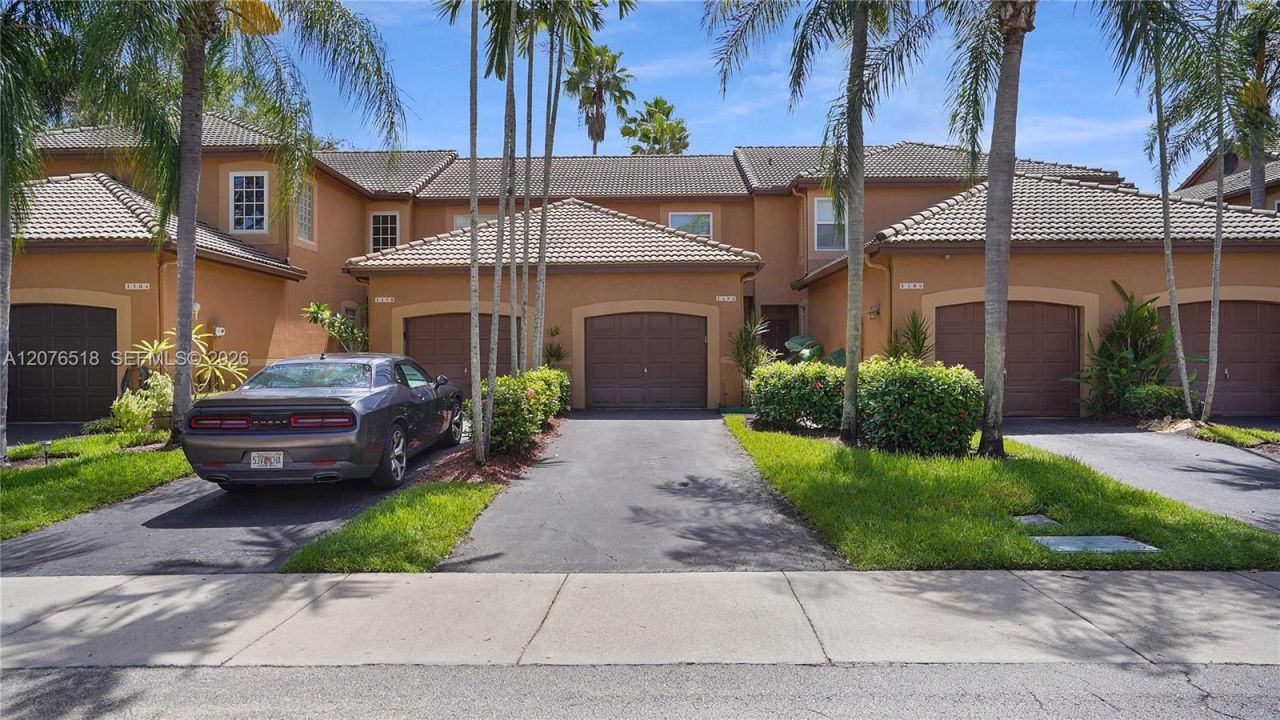 1492 Veracruz Ln , Unit 4-4, Weston, FL 33327 Photo