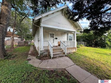 216 N 32nd Street, Lincoln, NE 68503